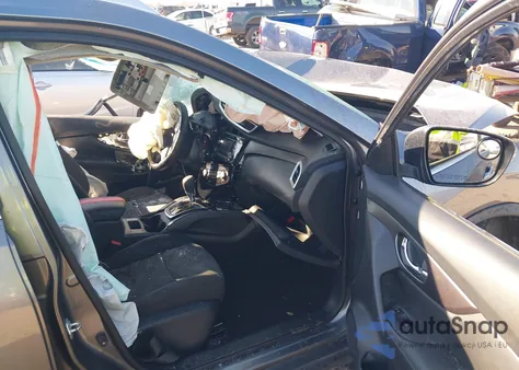 2016 Nissan Rogue Sv z USA, uszkodzony, nr VIN KNMAT2MT1GP610616